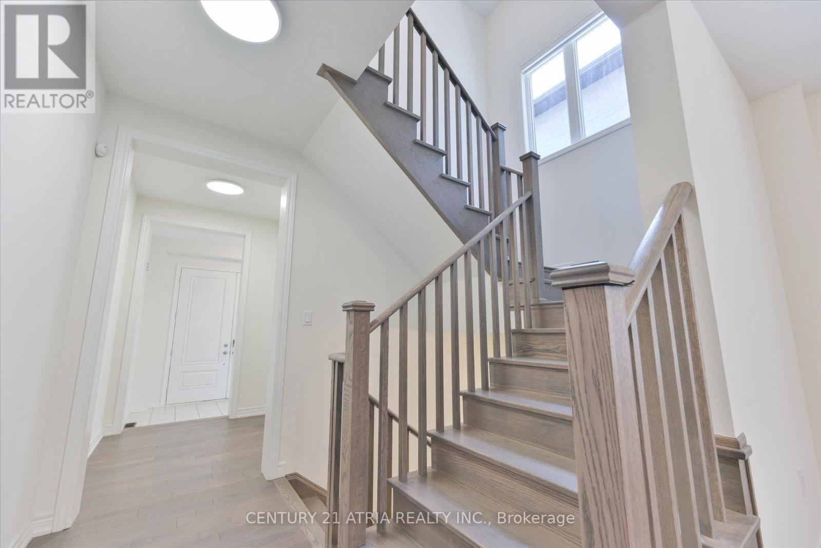 134 Fallharvest Way, Whitchurch-Stouffville, ON - Indoor Photo Showing Other Room