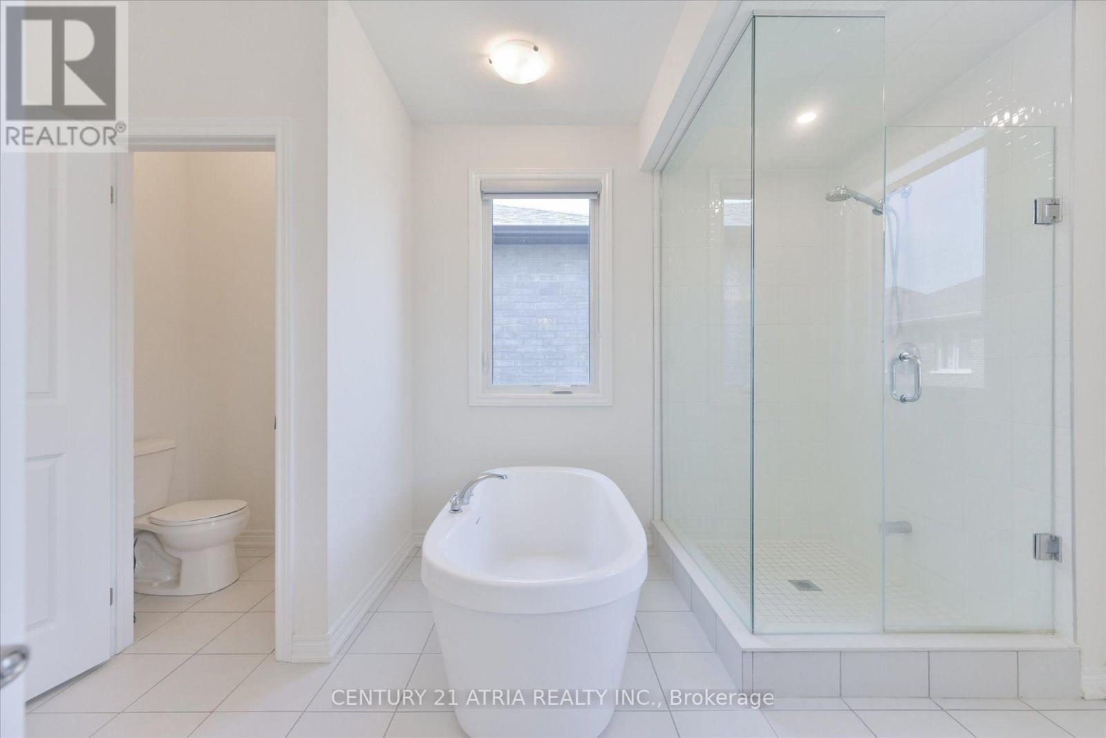 134 Fallharvest Way, Whitchurch-Stouffville, ON - Indoor Photo Showing Bathroom