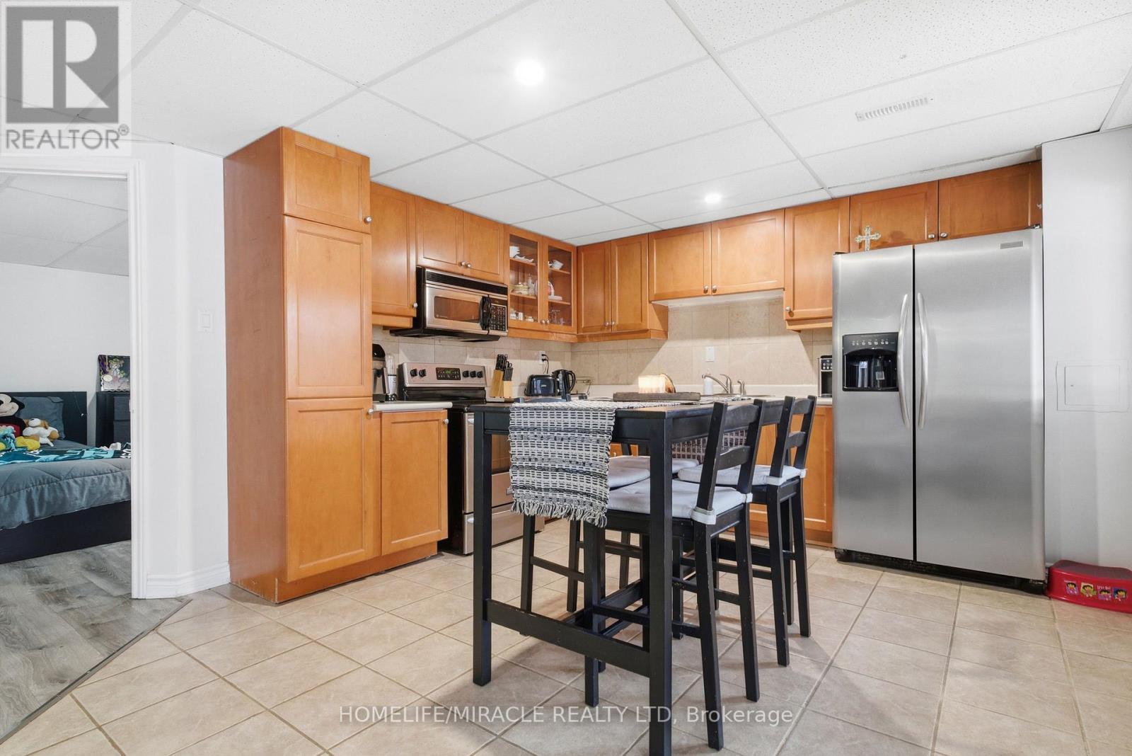 Basement Kitchen - 71 Skyvalley Drive, Brampton, ON - Indoor Photo Showing Kitchen With Stainless Steel Kitchen