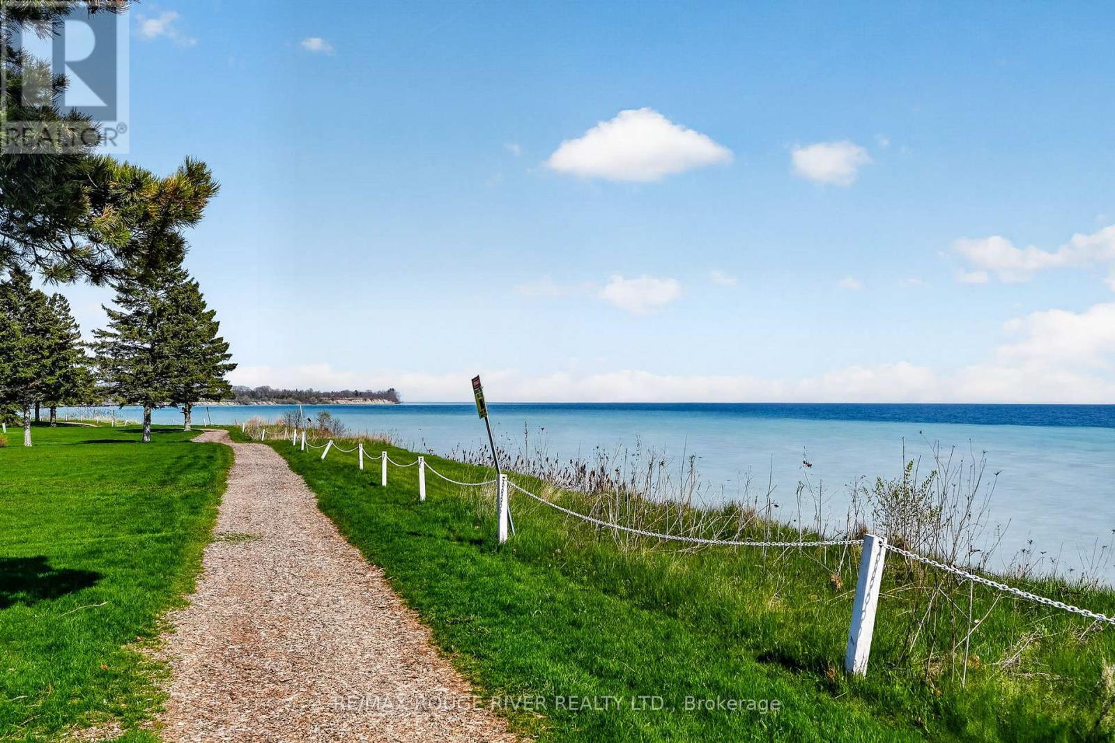 22 Eastbank Road, Clarington (Newcastle), ON - Outdoor With Body Of Water With View