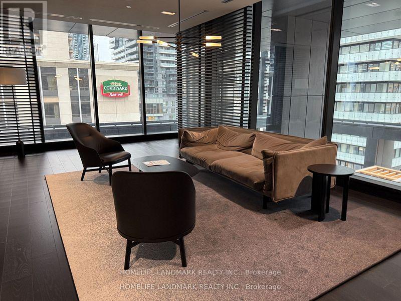 2208 - 501 Yonge Street, Toronto, ON - Indoor Photo Showing Other Room