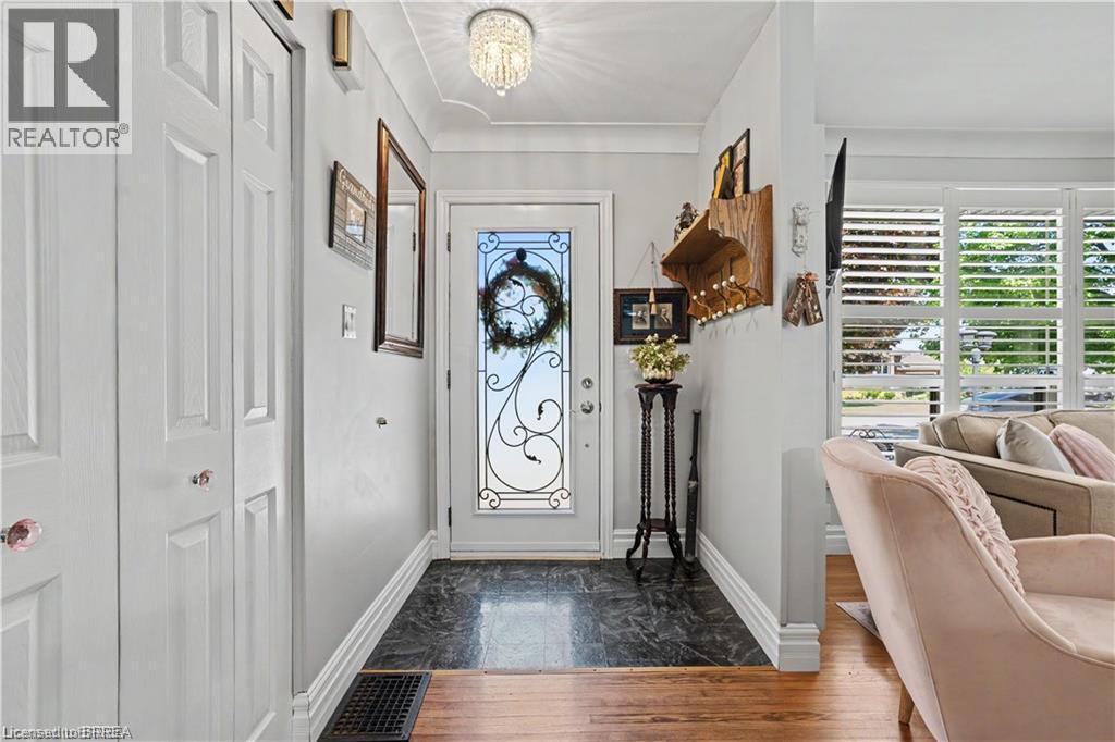 52 Lorne Avenue, Burford, ON - Indoor Photo Showing Other Room
