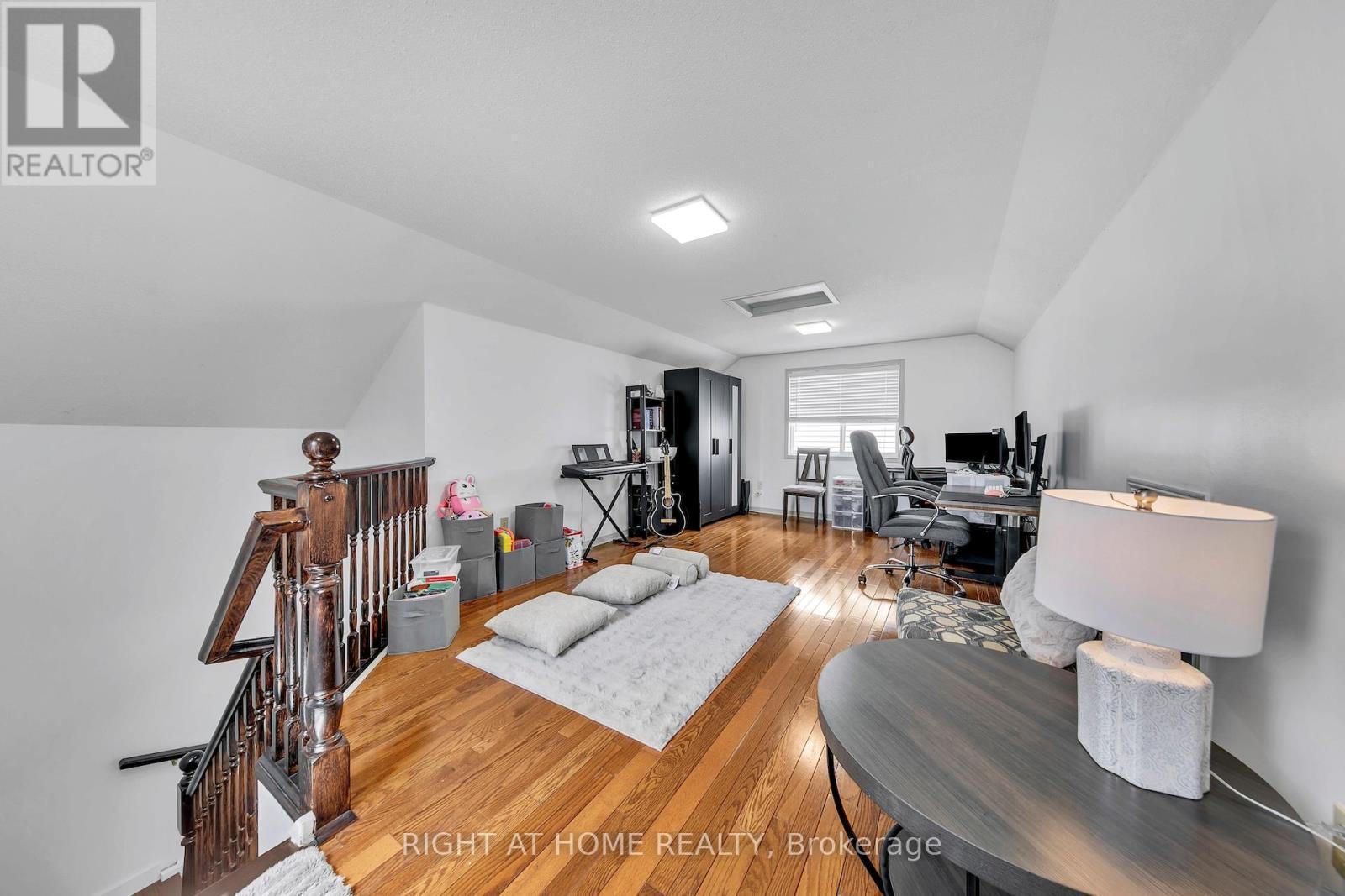 77 Milson Crescent, Guelph, ON - Indoor