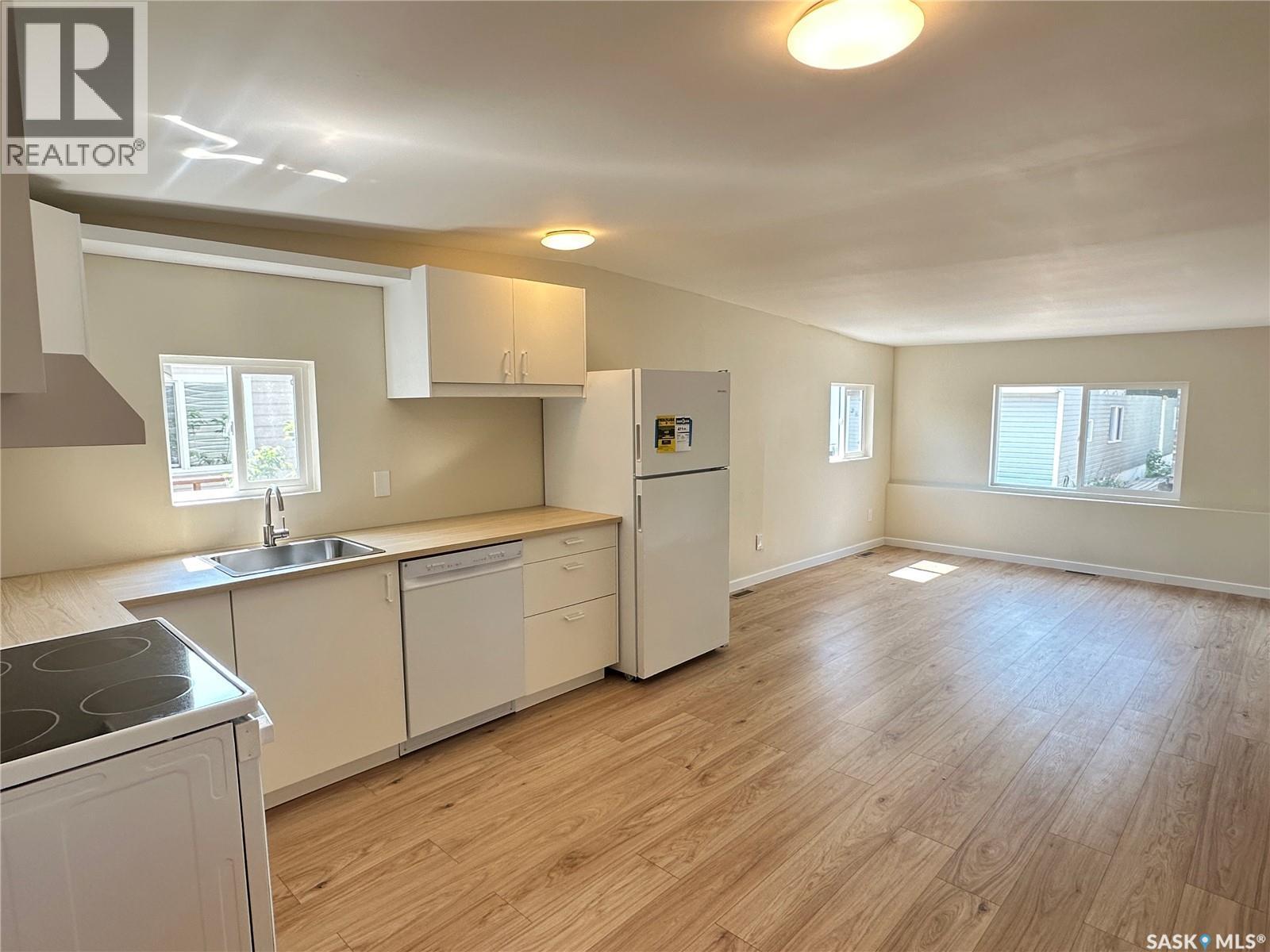 7 321 Dunlop Street, Saskatoon, SK