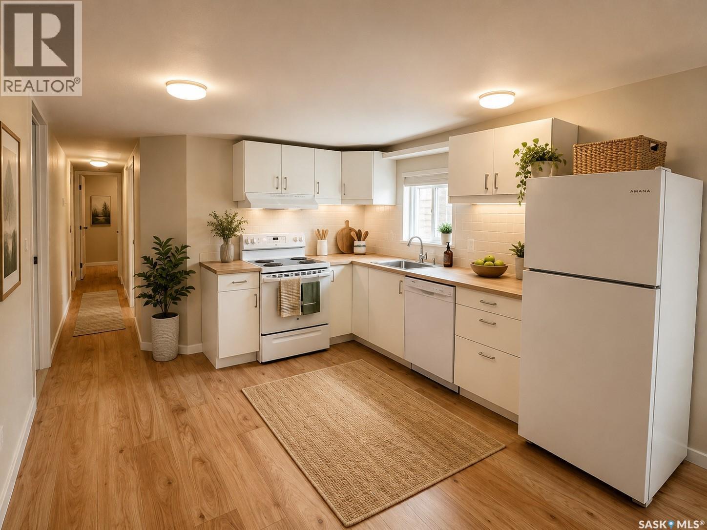 7 321 Dunlop Street, Saskatoon, SK