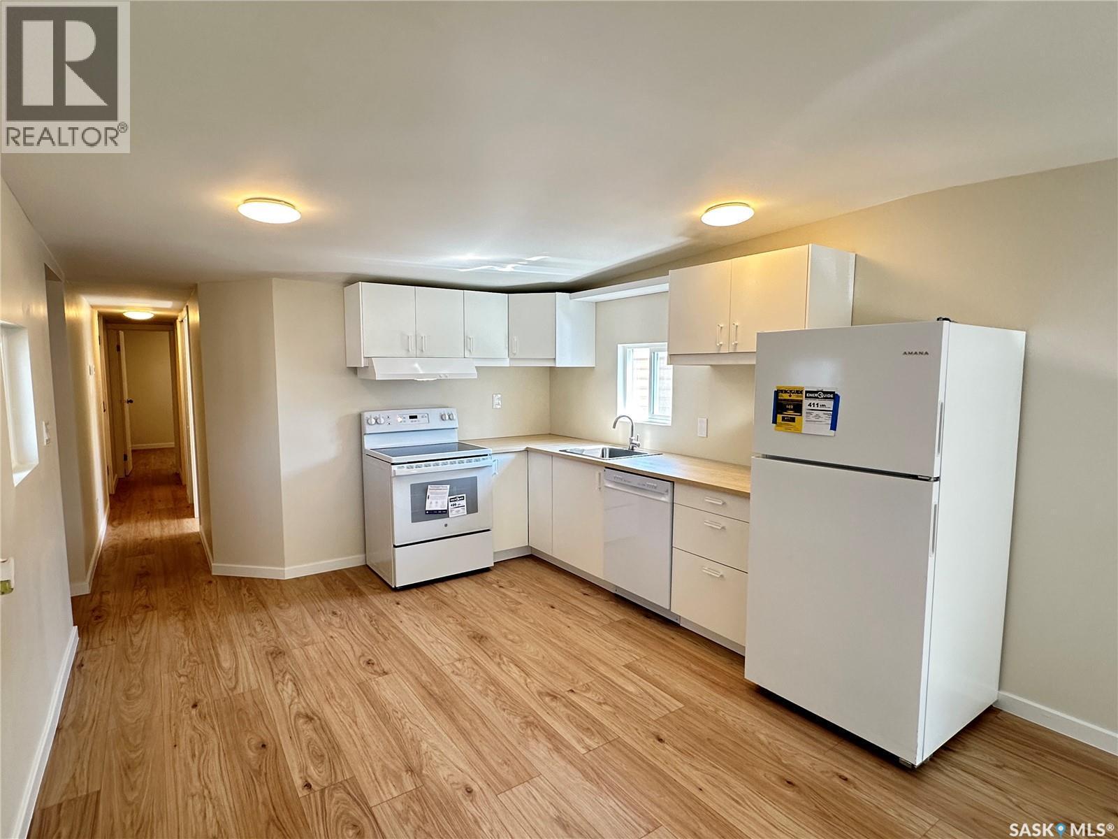 7 321 Dunlop Street, Saskatoon, SK