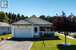 6 ILLINOIS CRESCENT Wasaga Beach, ON L9Z 3A8