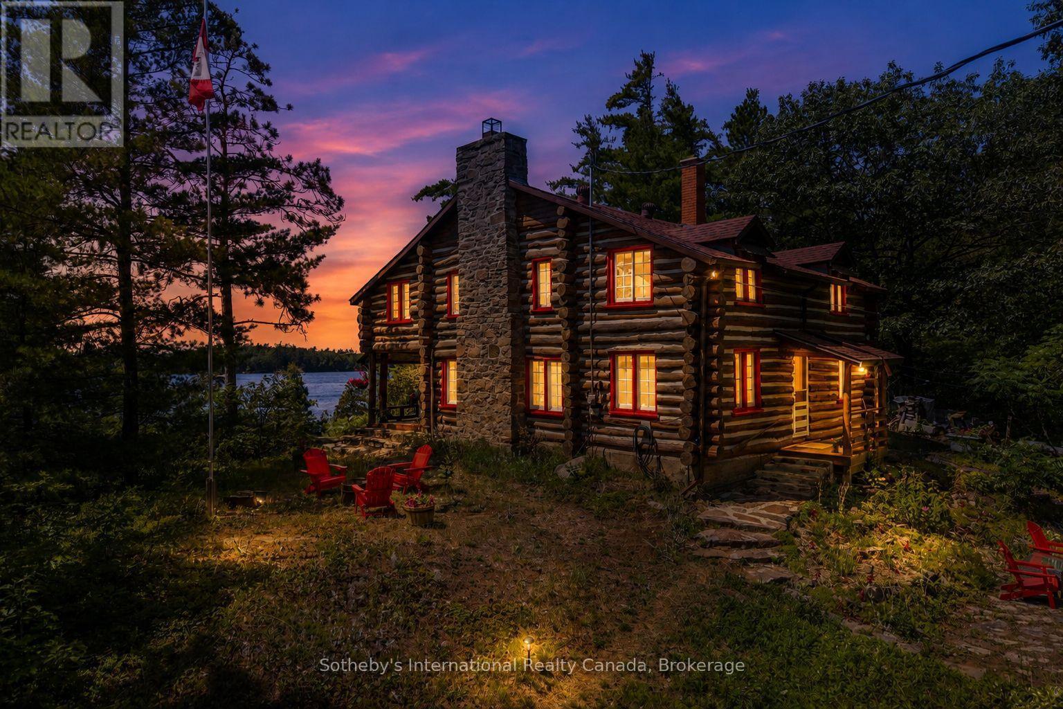 1 Island 29Kl Kahshe Lake - Cooee Island, Gravenhurst (Morrison), ON - Outdoor