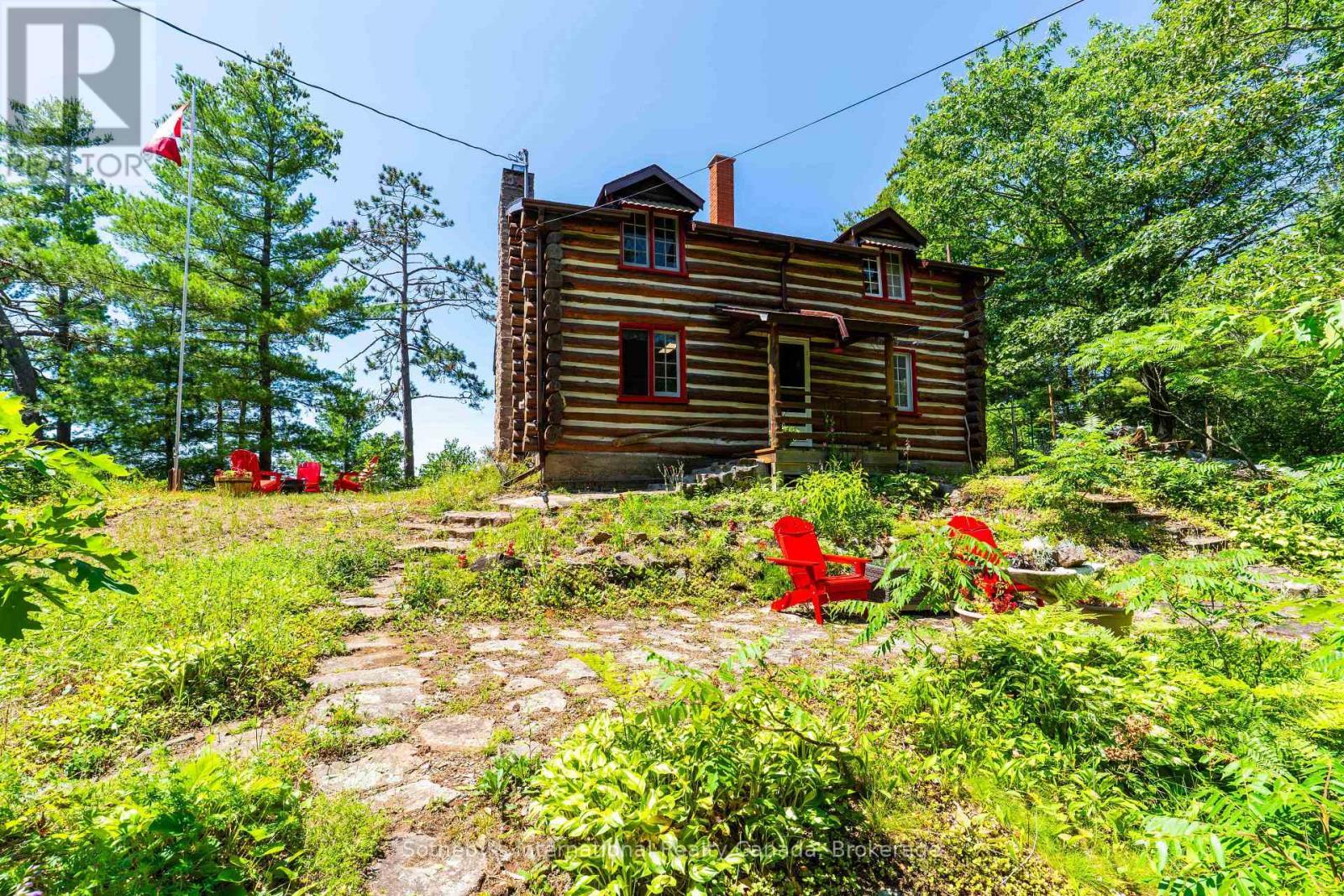 1 Island 29Kl Kahshe Lake - Cooee Island, Gravenhurst (Morrison), ON - Outdoor