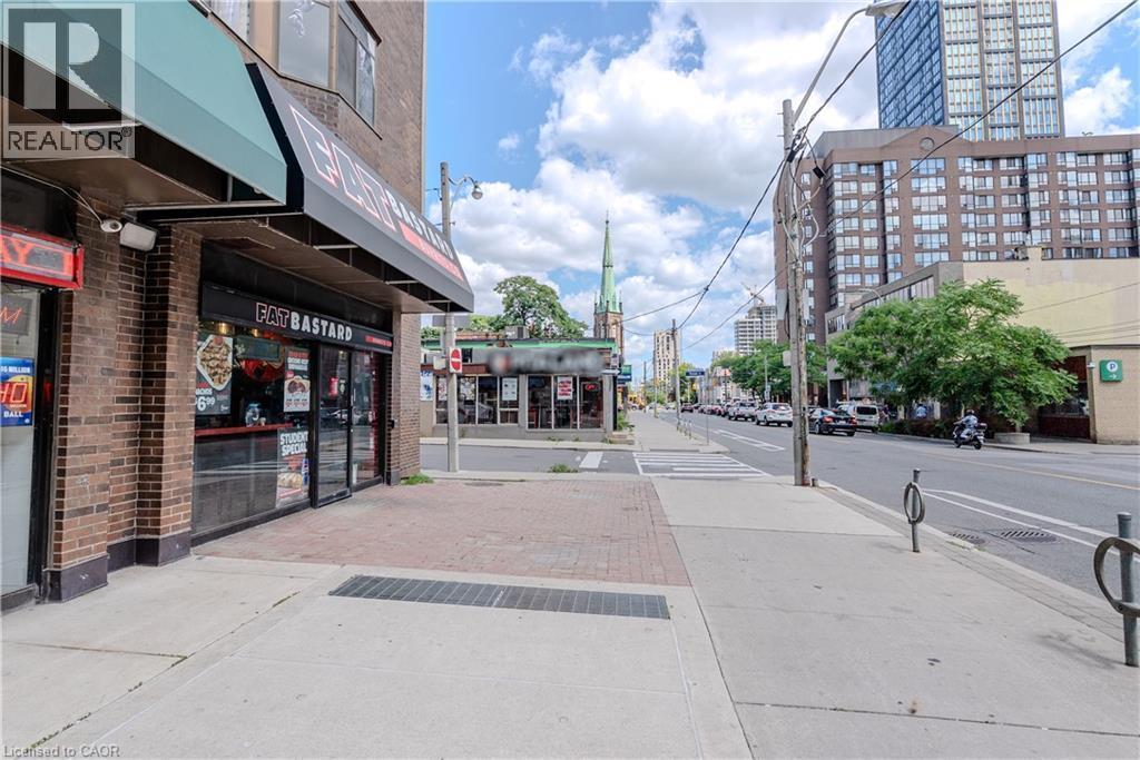 96 Gerrard St E, Toronto, ON