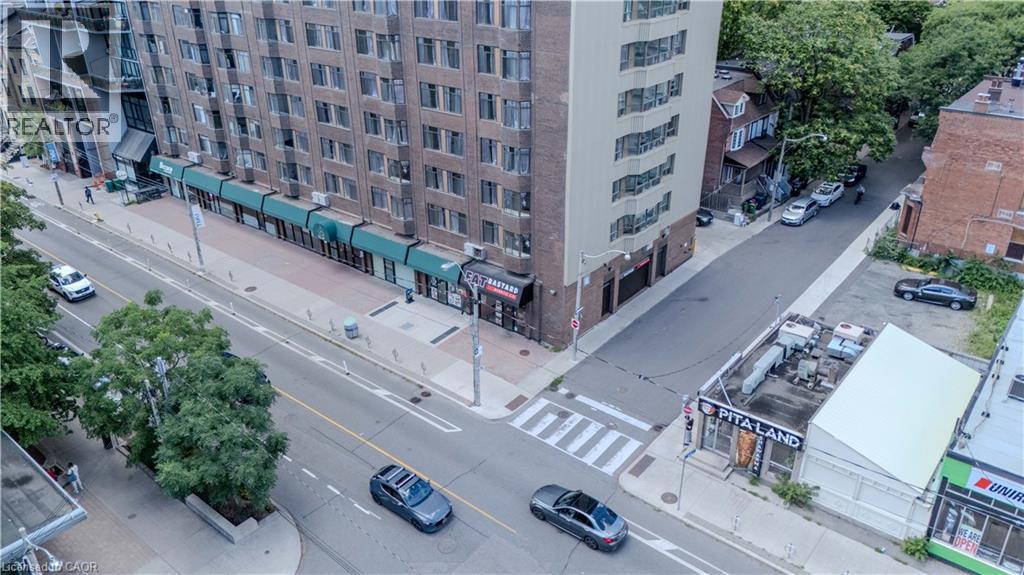 96 Gerrard St E, Toronto, ON