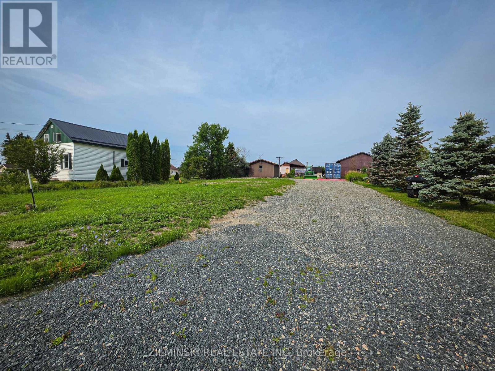62 Edward Street, Iroquois Falls (Porquis Junction), ON