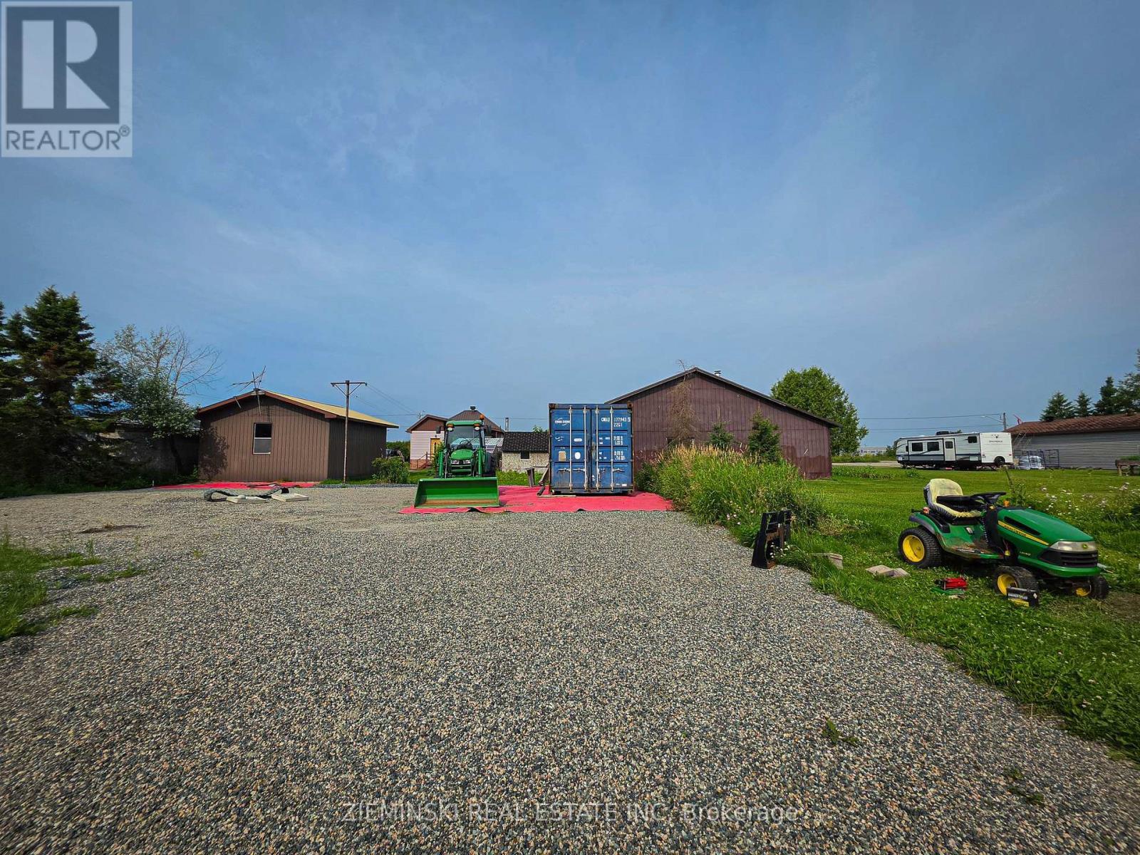 62 Edward Street, Iroquois Falls (Porquis Junction), ON
