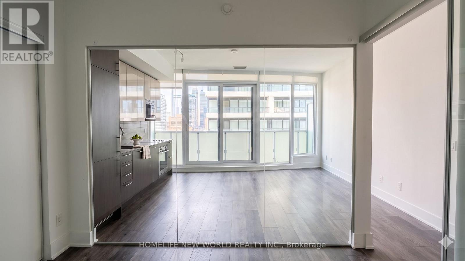 2307 - 403 Church Street, Toronto, ON - Indoor Photo Showing Other Room