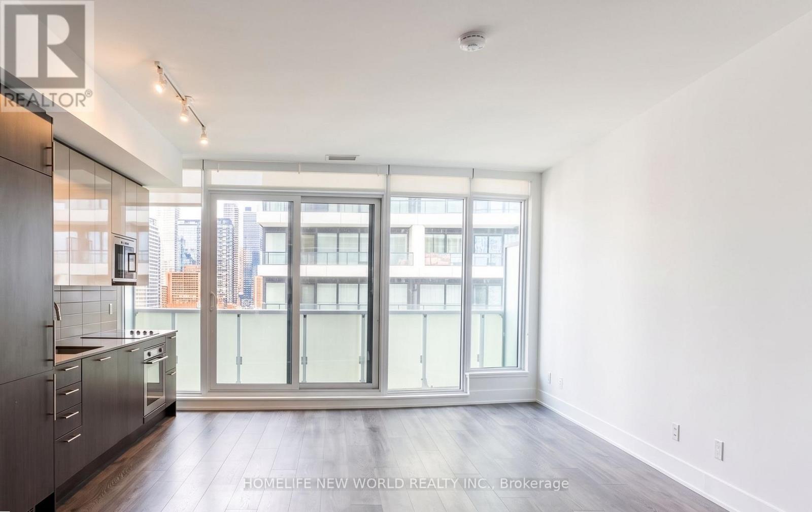 2307 - 403 Church Street, Toronto, ON - Indoor