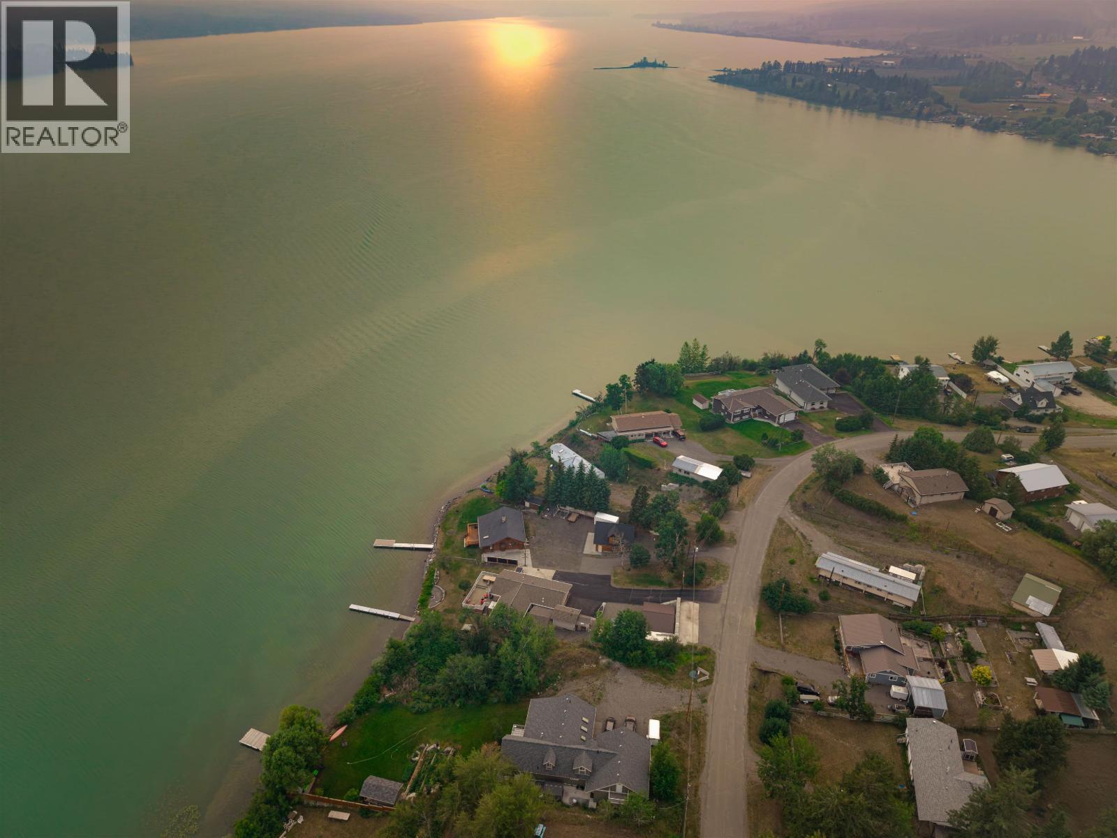 4078 Mckinley Drive, Lac La Hache, BC - Outdoor With Body Of Water With View