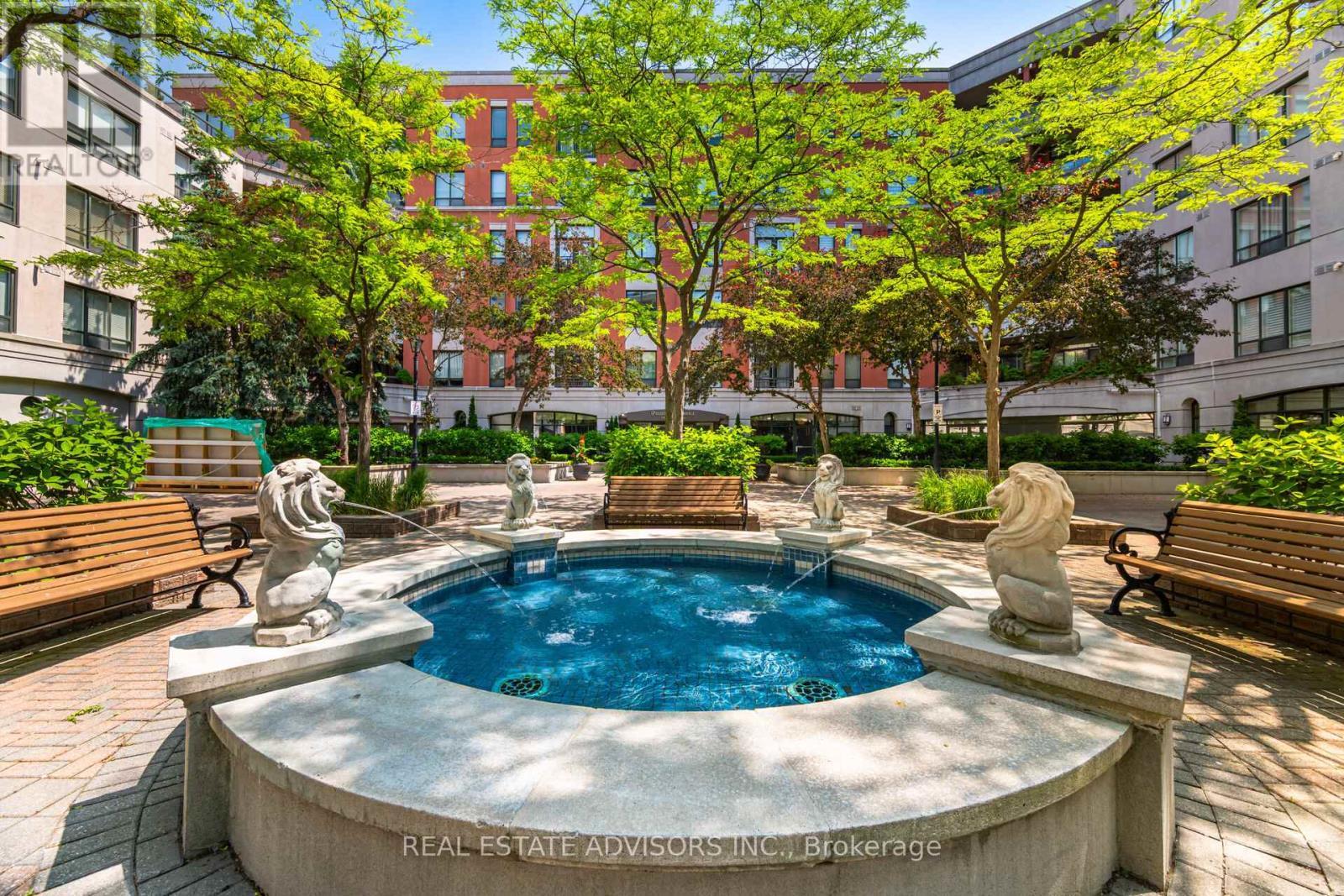 313 - 53 Woodbridge Avenue, Vaughan, ON - Outdoor With In Ground Pool