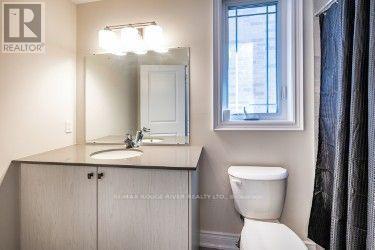 50 Holland Street, Port Hope, ON - Indoor Photo Showing Bathroom