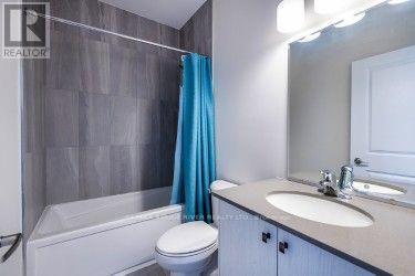 50 Holland Street, Port Hope, ON - Indoor Photo Showing Bathroom