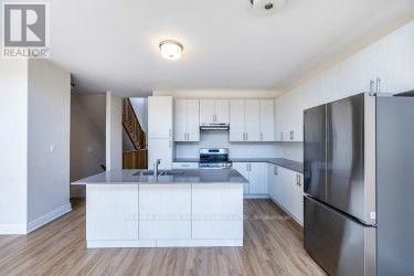 50 Holland Street, Port Hope, ON - Indoor Photo Showing Kitchen With Upgraded Kitchen