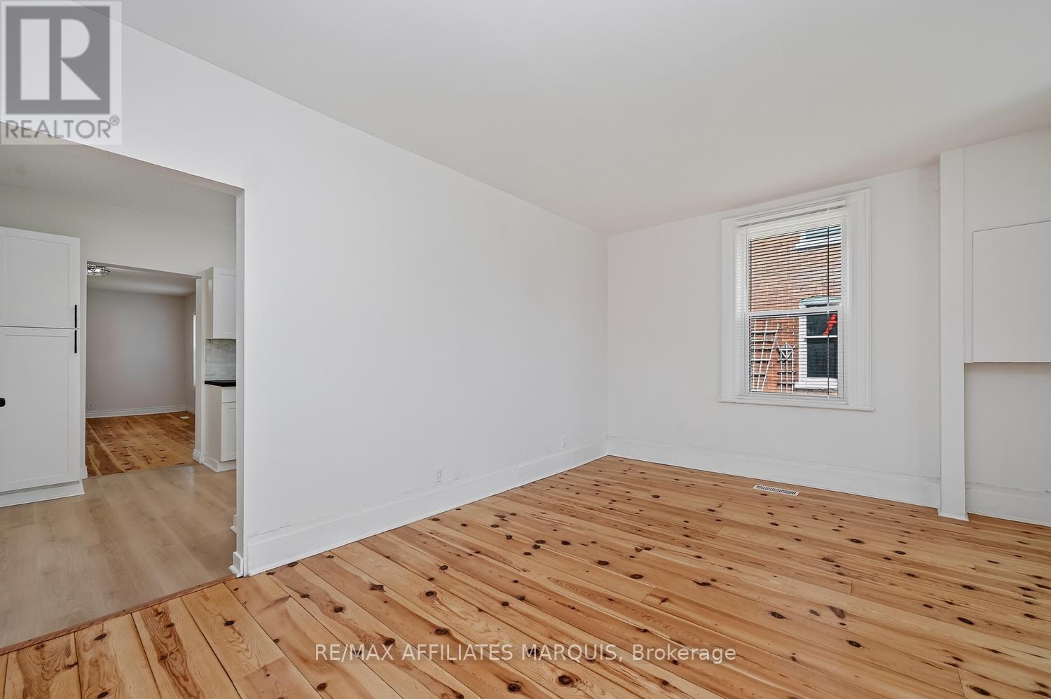 88 Brockville Street, Smiths Falls, ON - Indoor Photo Showing Other Room