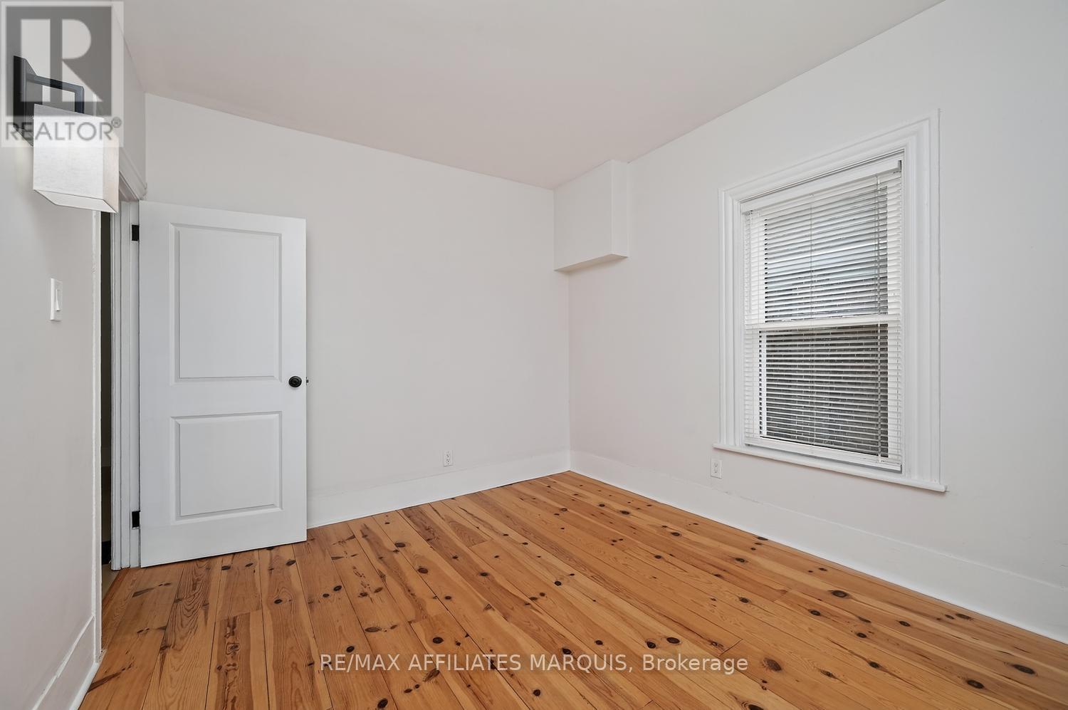 88 Brockville Street, Smiths Falls, ON - Indoor Photo Showing Other Room