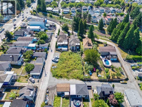 2669 Vanness Avenue, Vancouver, BC 