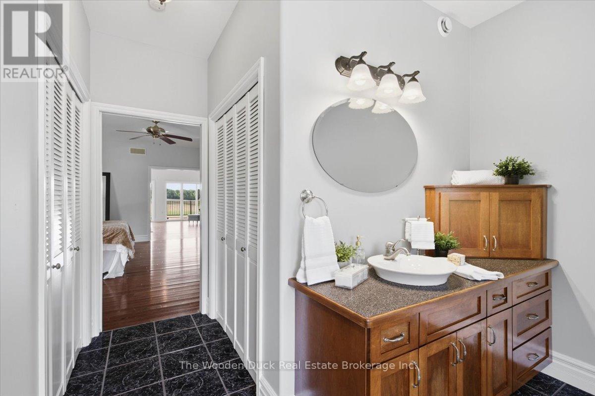 743 Tuftsville Road, Stirling-Rawdon (Rawdon Ward), ON - Indoor Photo Showing Bathroom
