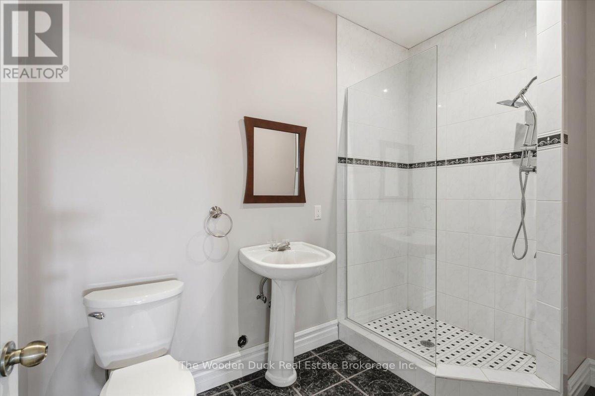 743 Tuftsville Road, Stirling-Rawdon (Rawdon Ward), ON - Indoor Photo Showing Bathroom