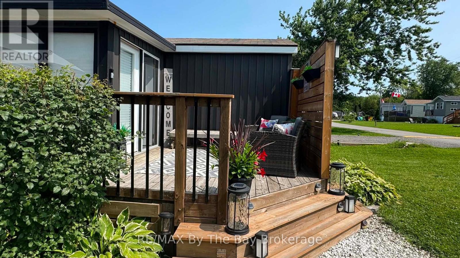 420 - 225 Platten Boulevard, Scugog, ON - Outdoor With Deck Patio Veranda
