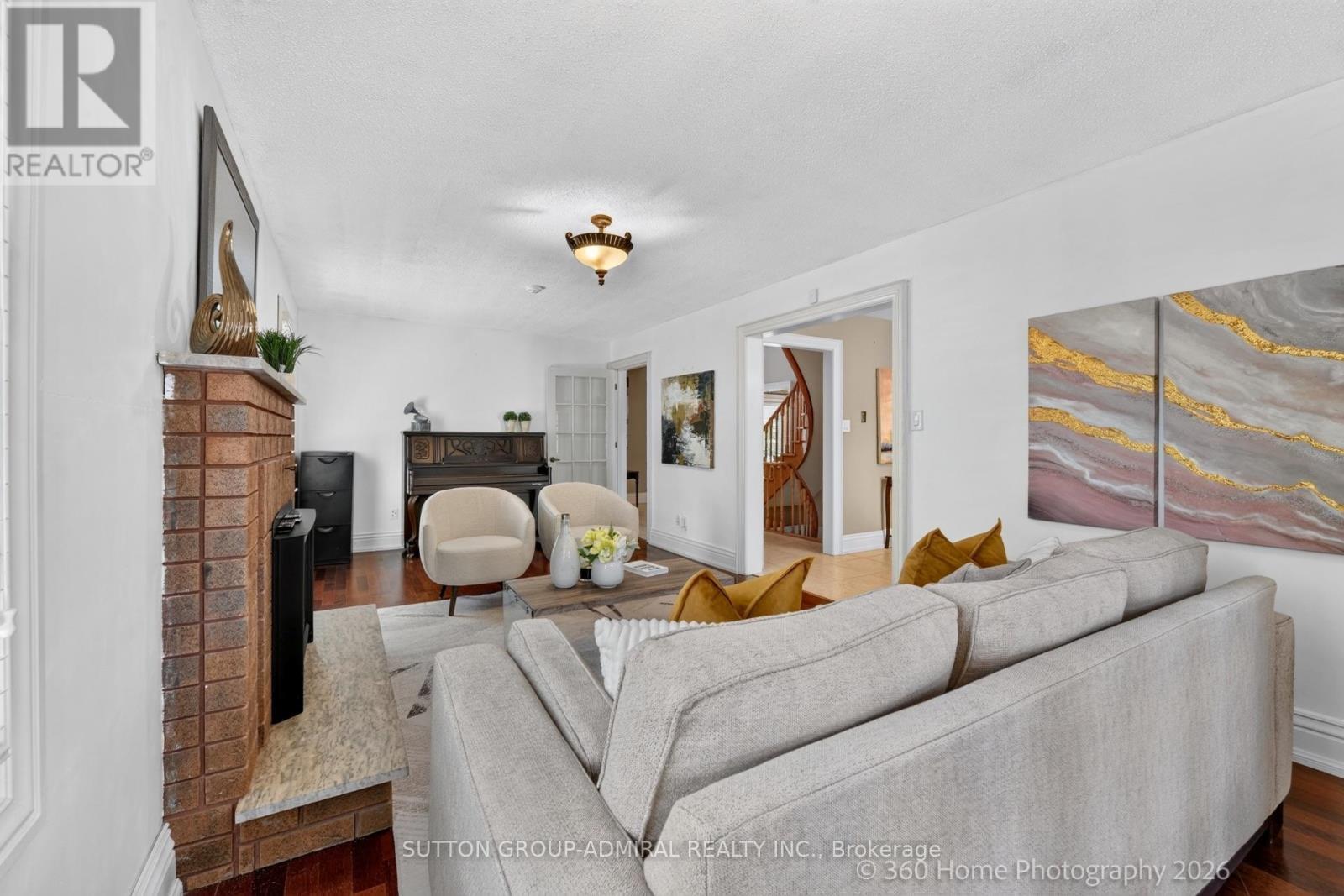 193 Wigwoss Drive, Vaughan, ON - Indoor