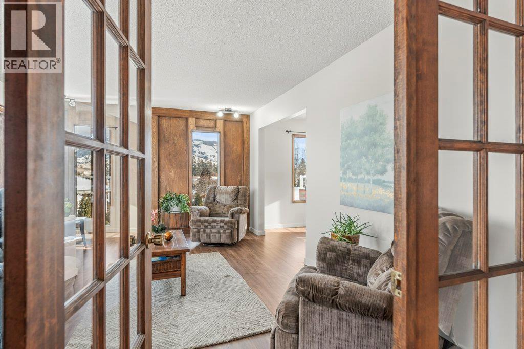 11410 Tassie Drive, Coldstream, BC - Indoor