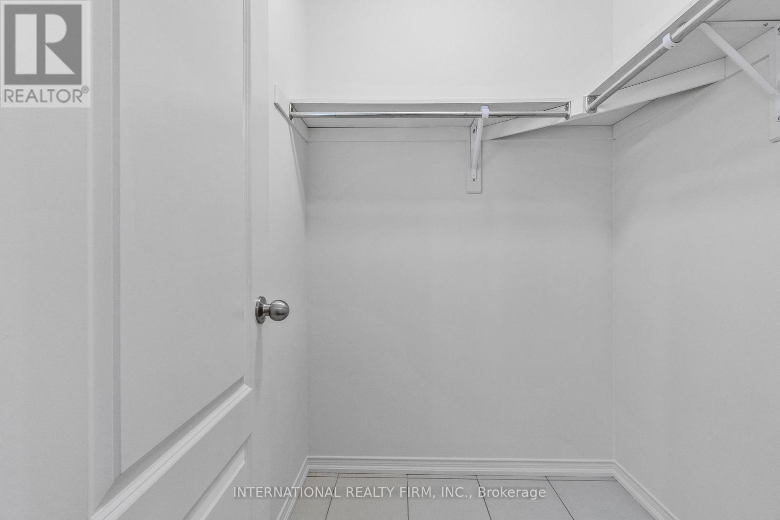 2537 Snow Knight Drive, Oshawa, ON - Indoor With Storage