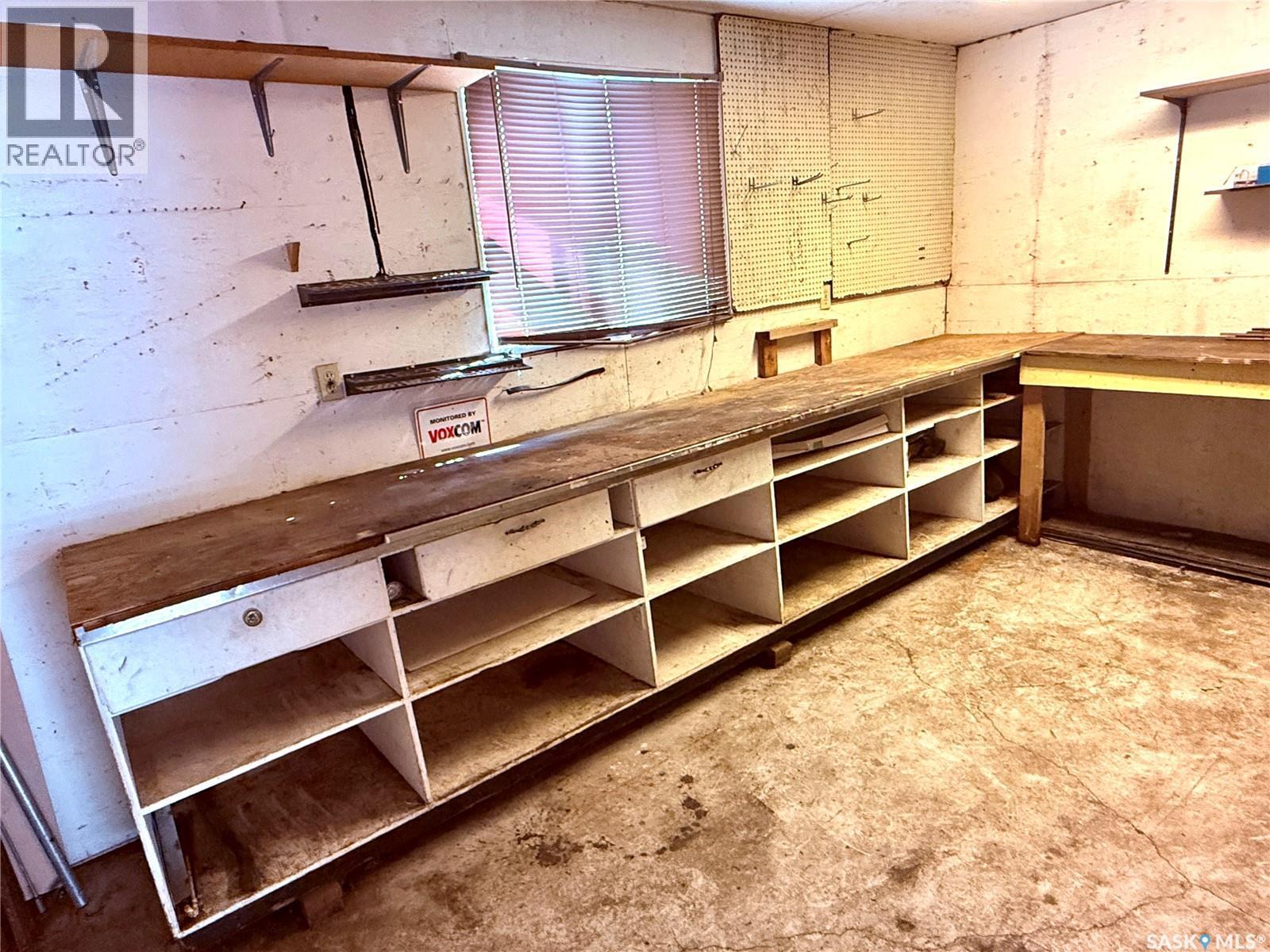 9026 Mitchell Avenue, North Battleford, SK - Indoor Photo Showing Other Room
