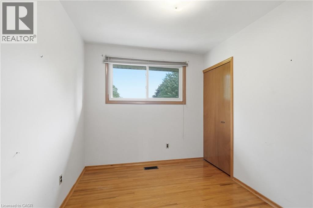6 Caprice Court, Hamilton, ON - Indoor Photo Showing Other Room
