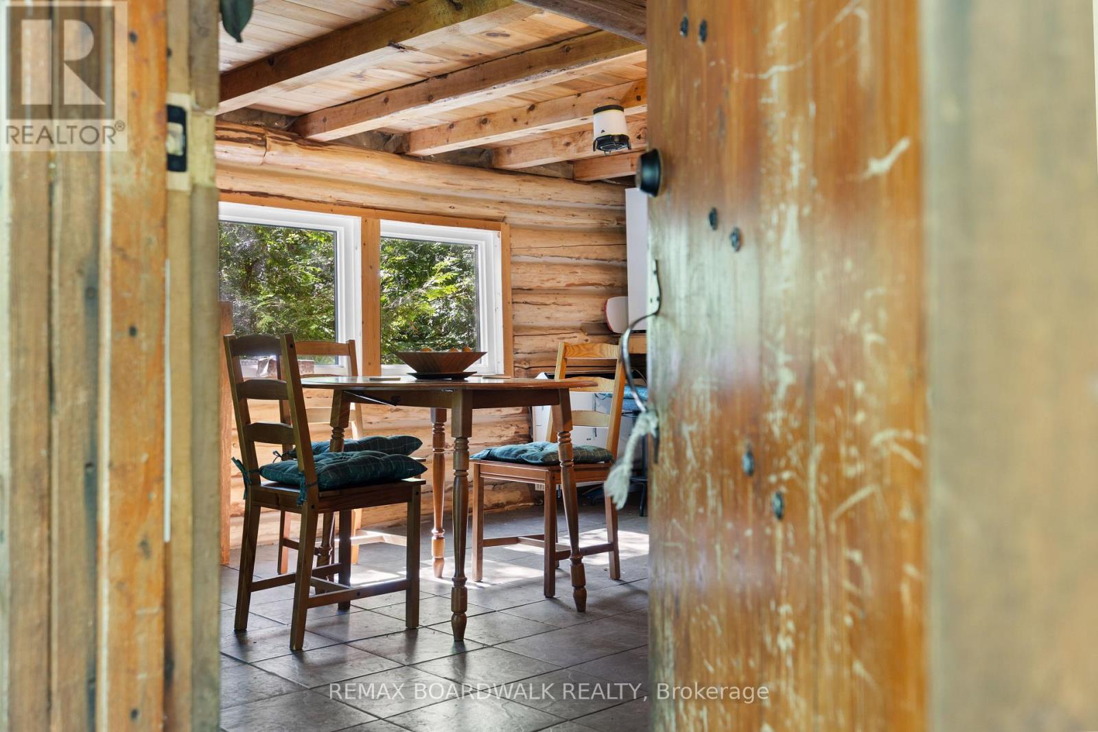 24163 Highway 7 Highway, Frontenac (Frontenac Centre), ON - Indoor Photo Showing Dining Room