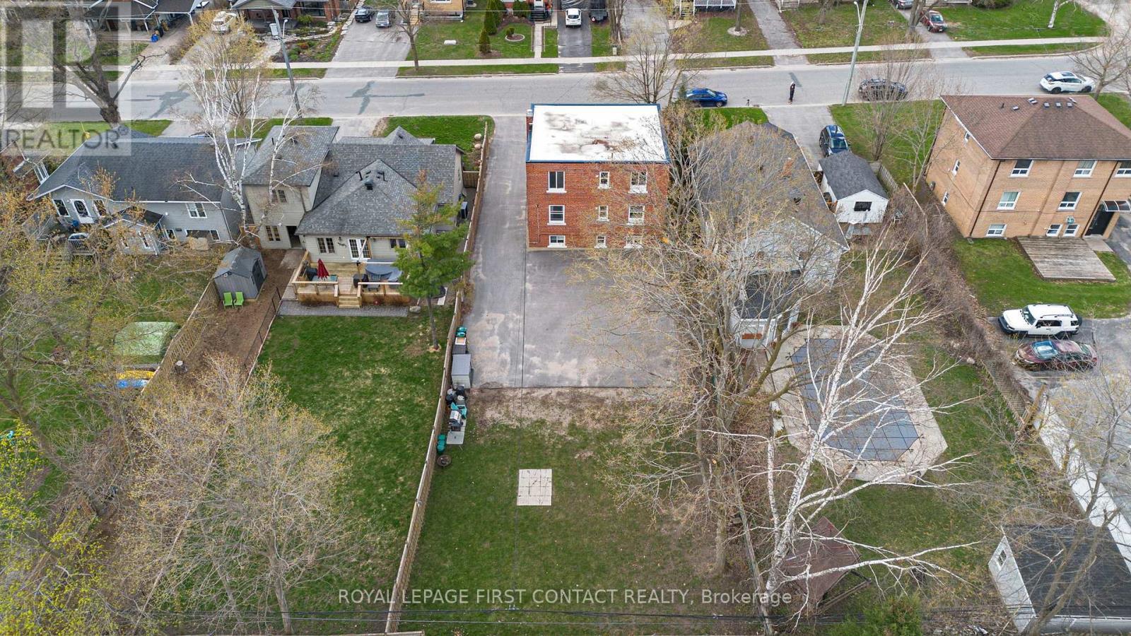 134 Napier Street, Barrie, ON -