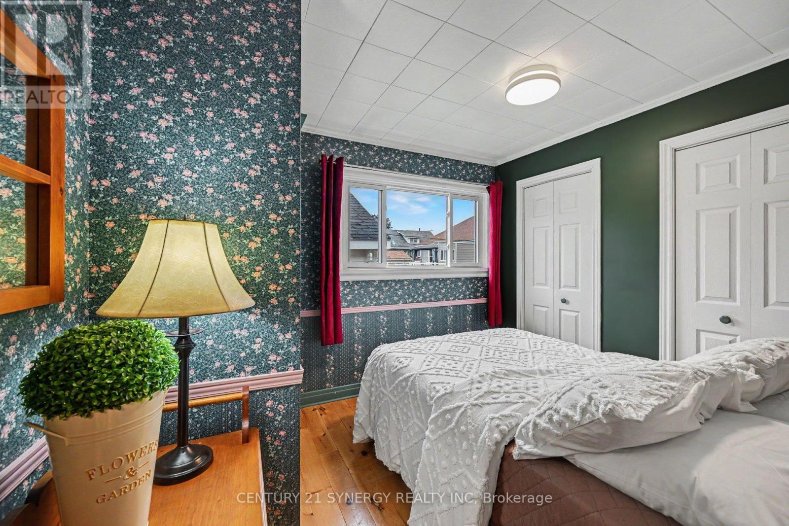 2nd Bedroom with 3 built-in closets. - 5 Queen Street, Smiths Falls, ON - Indoor Photo Showing Bedroom