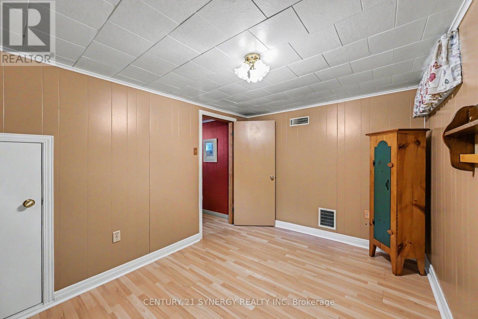 Lower level third bedroom. - 5 Queen Street, Smiths Falls, ON - Indoor Photo Showing Other Room