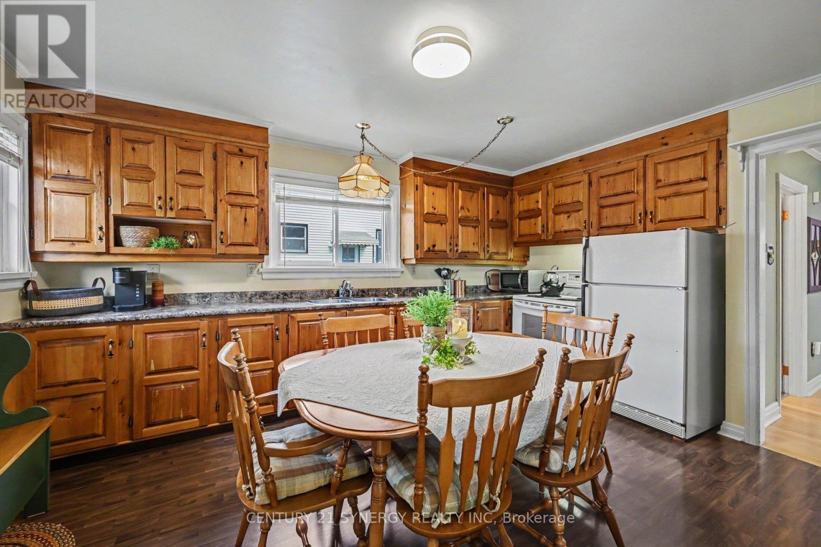 Handmade custom solid wood cabinetry. - 5 Queen Street, Smiths Falls, ON - Indoor