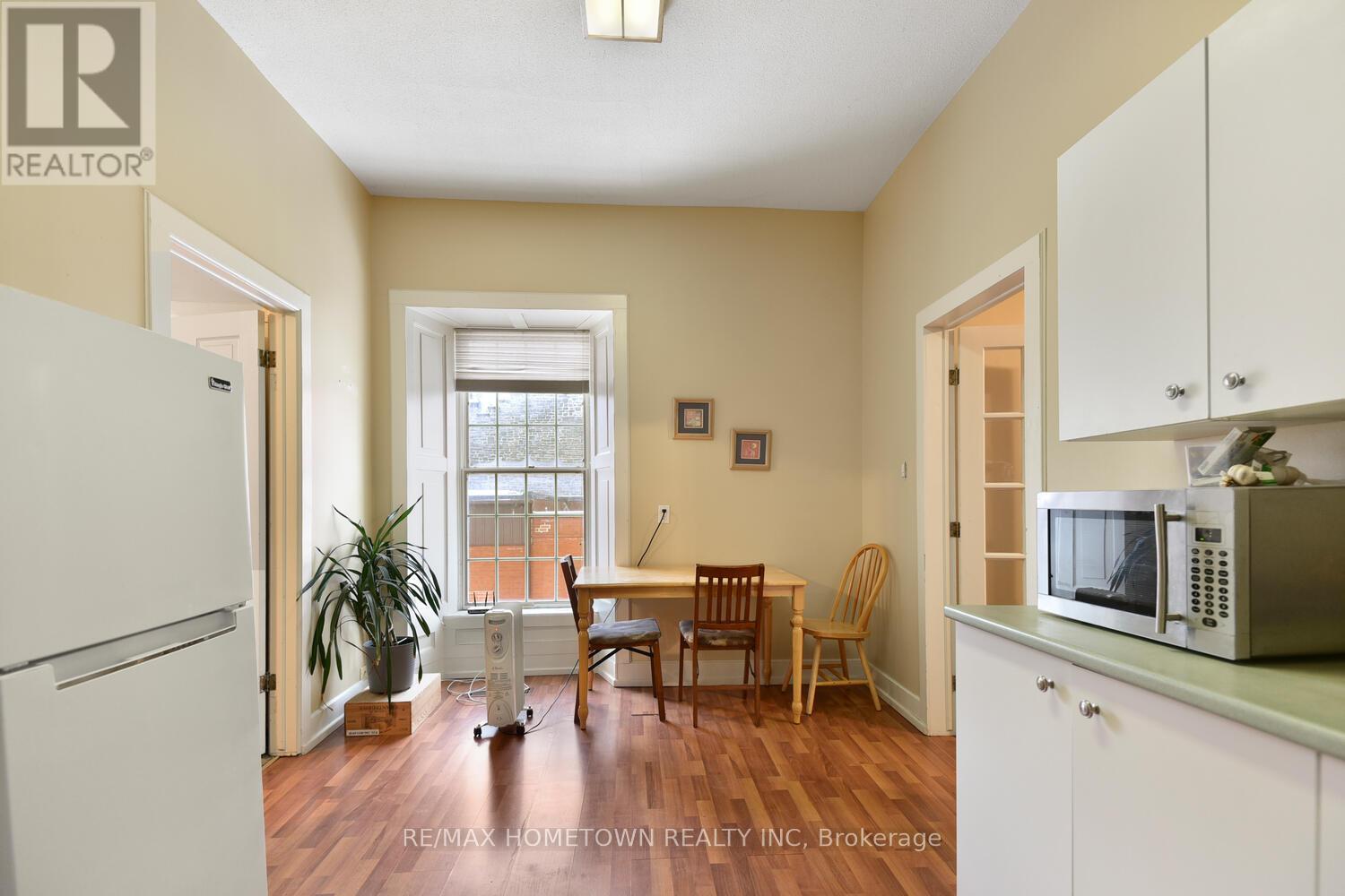 64 King Street E, Brockville, ON - Indoor