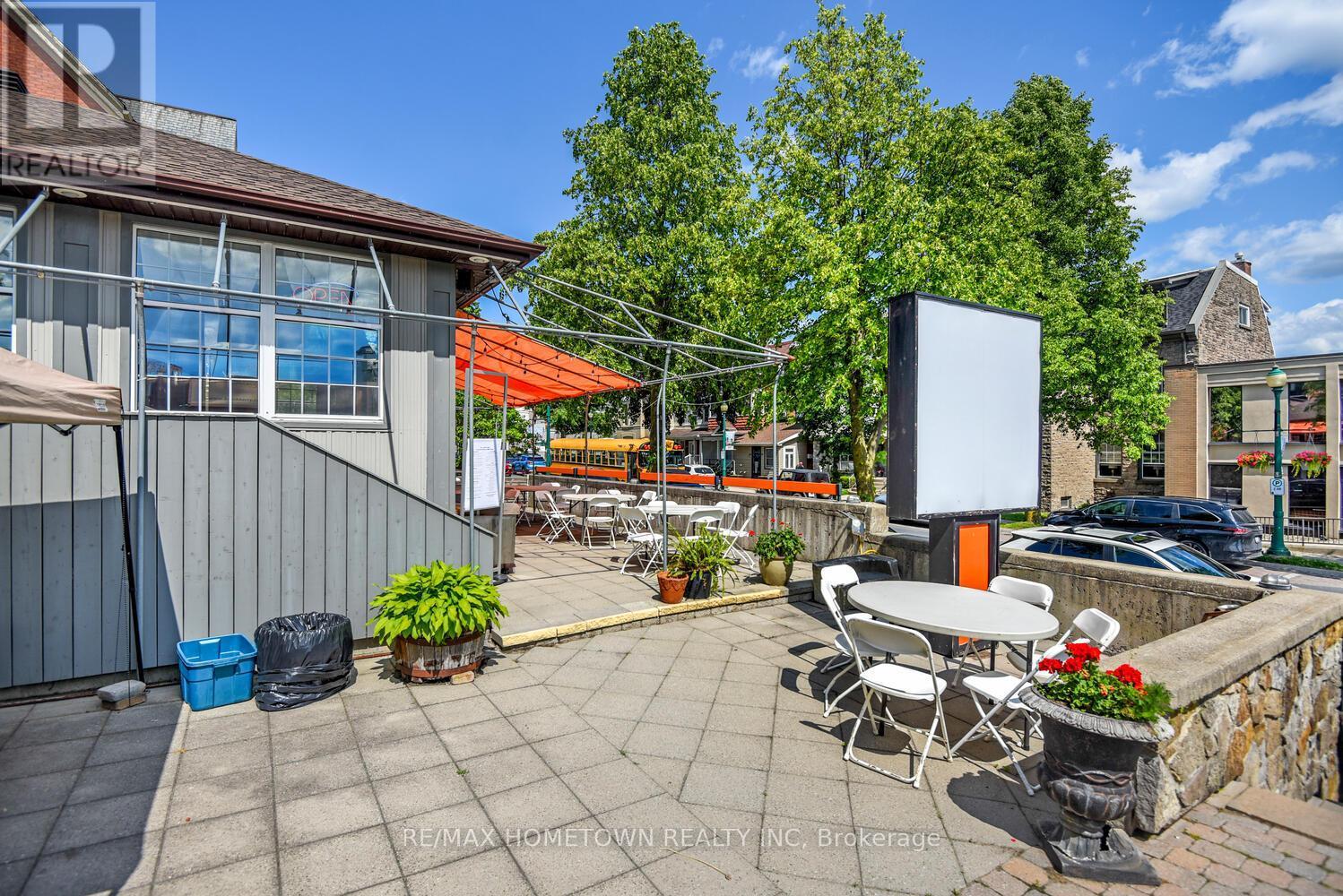 64 King Street E, Brockville, ON - Outdoor With Deck Patio Veranda