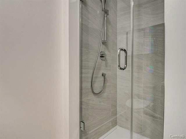 Salle de bains - 622-1550 Rue Des Bassins, Montréal (Le Sud-Ouest), QC - Indoor Photo Showing Bathroom