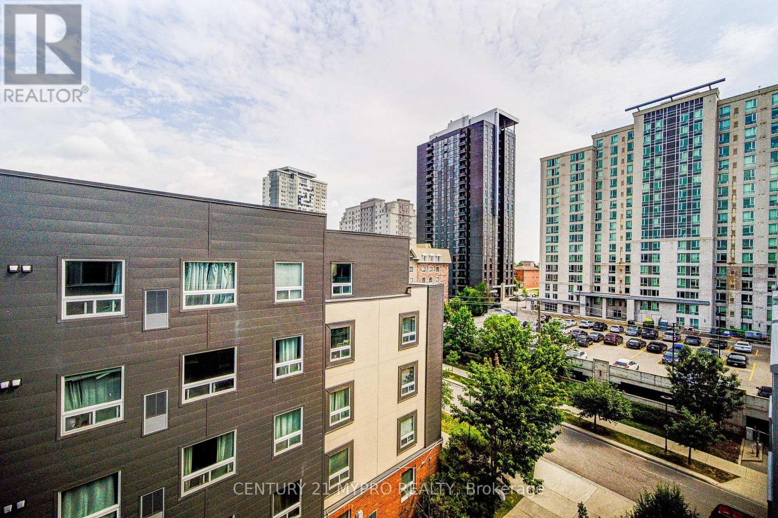 710 - 321 Spruce Street, Waterloo, ON - Outdoor With Facade