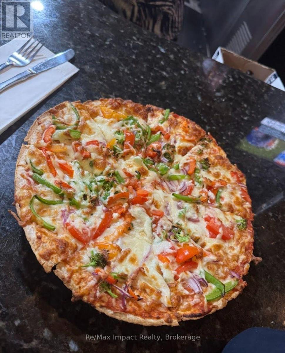 Have a Pizza - 9 & 10 - 371 Old Kingston Road, Toronto (Centennial Scarborough), ON