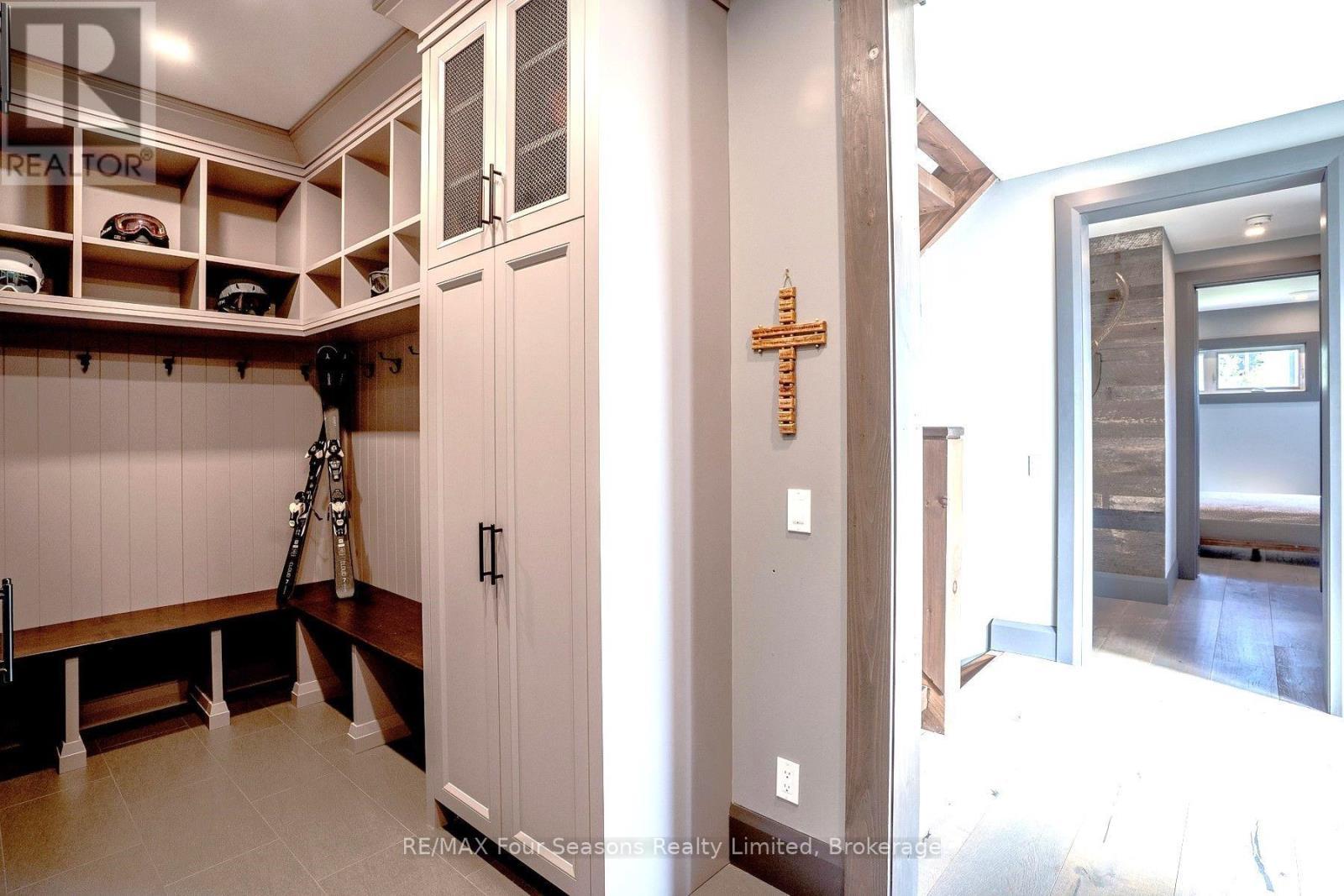 MAIN FLOOR ENTRY - 116 Arnot Crescent, Blue Mountains, ON - Indoor Photo Showing Other Room