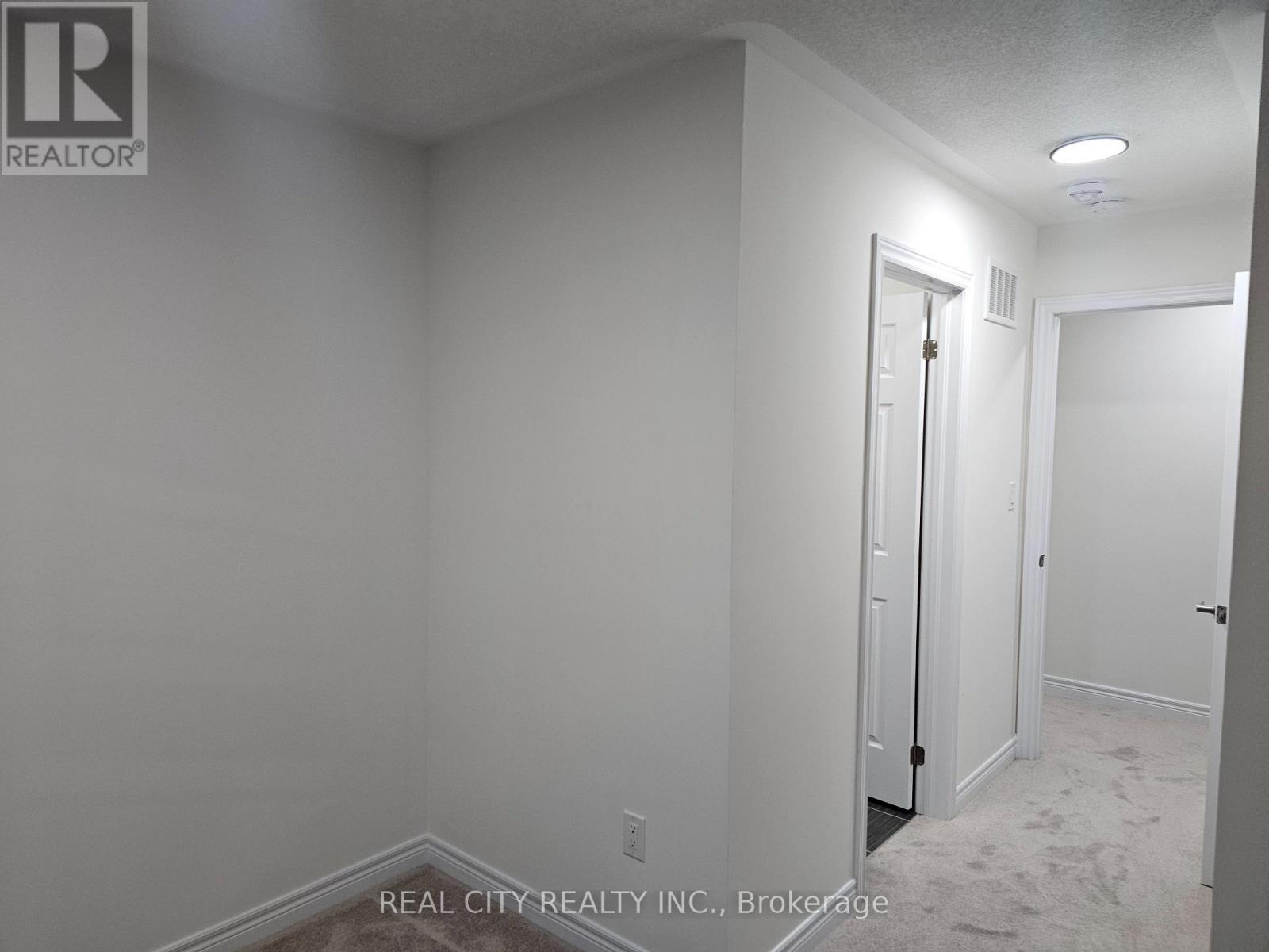 2873 Whites Road, Pickering, ON - Indoor Photo Showing Other Room