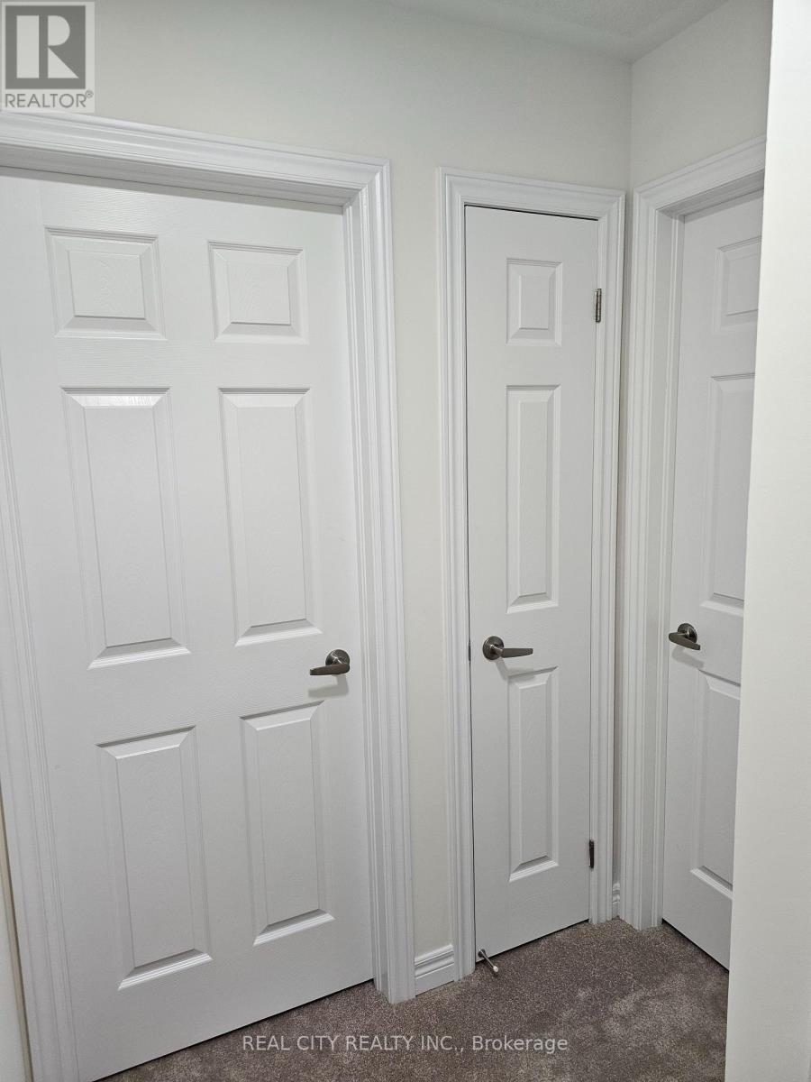 2873 Whites Road, Pickering, ON - Indoor Photo Showing Other Room