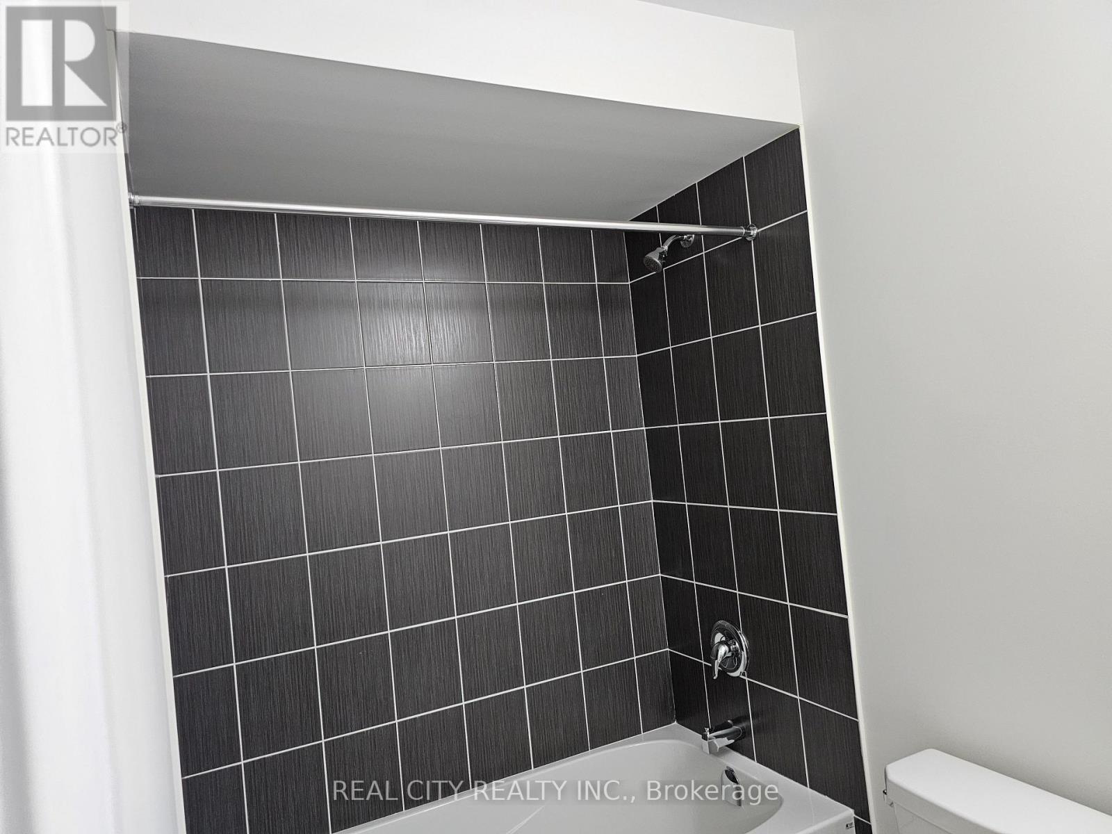 2873 Whites Road, Pickering, ON - Indoor Photo Showing Other Room