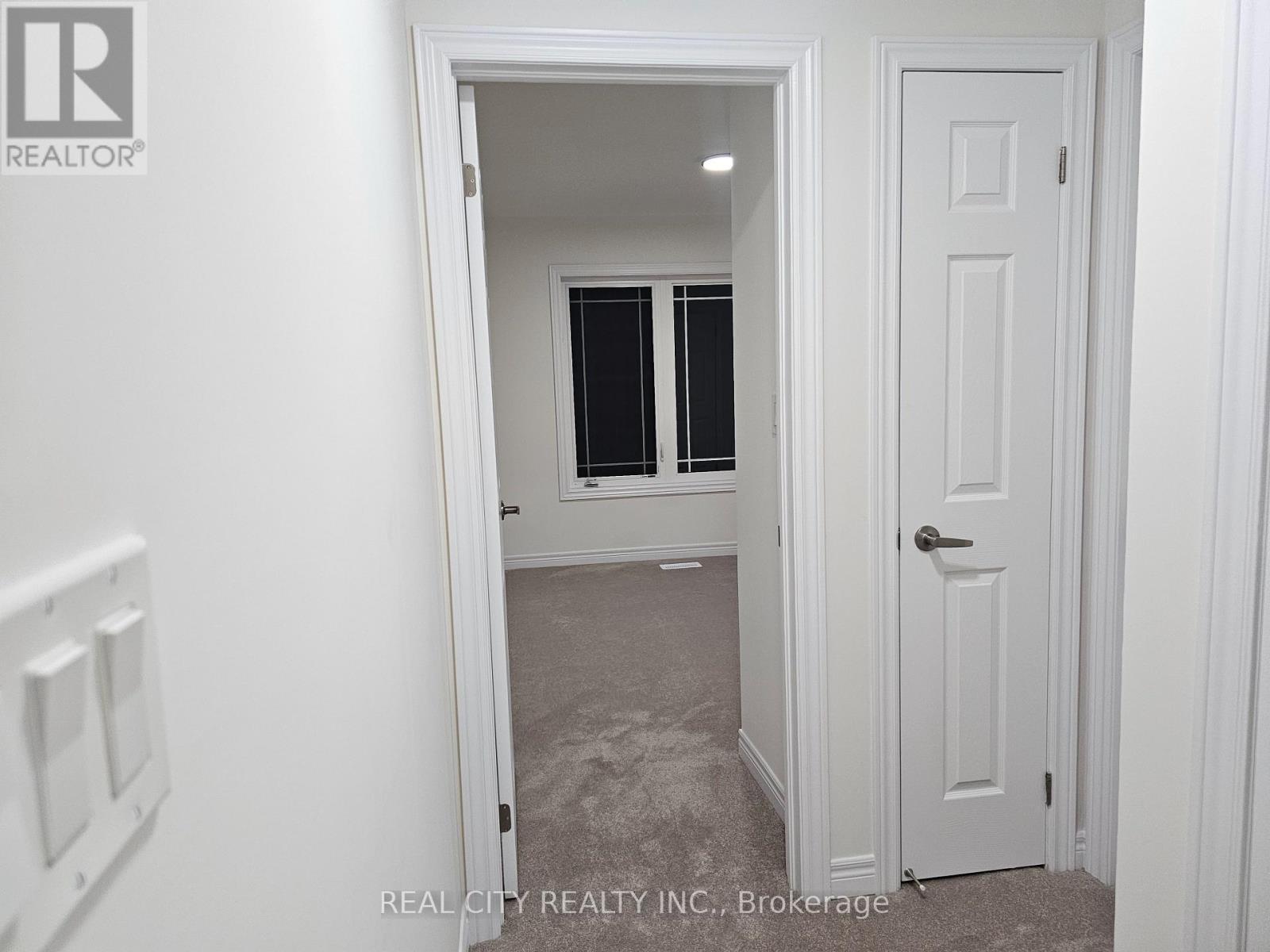 2873 Whites Road, Pickering, ON - Indoor Photo Showing Other Room